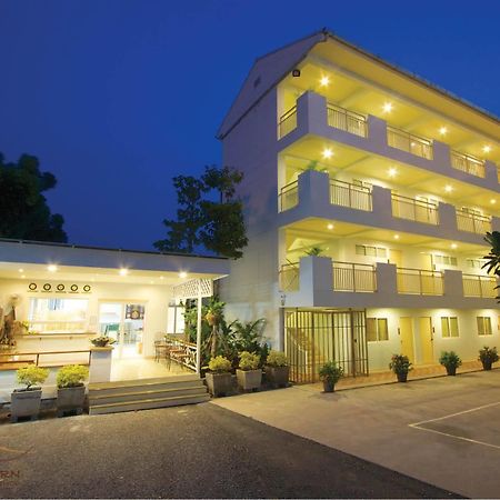 Aparthotel Charn residencia Bangsaen Exterior foto