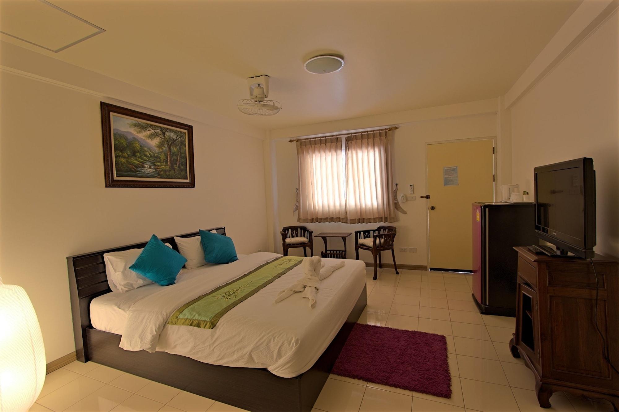 Aparthotel Charn residencia Bangsaen Exterior foto